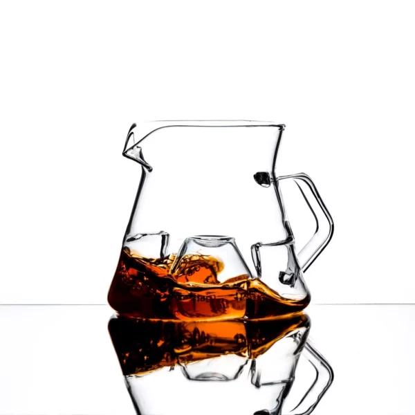 ICOSA BREWHOUSE. Avensi Wave_Cyclone Small_Side_Composition avensi cyclone wave sensory carafe coffee server aeration